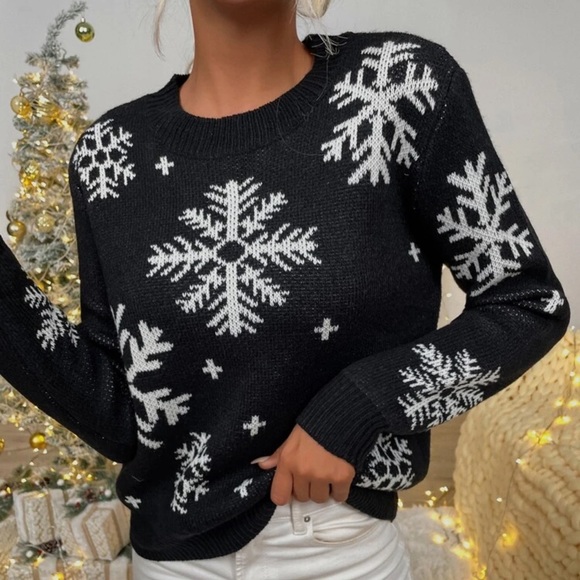 Sweaters - Christmas holiday party knit sweater snowflake black white
